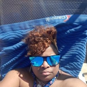 Meet your Posher, Darrellyn